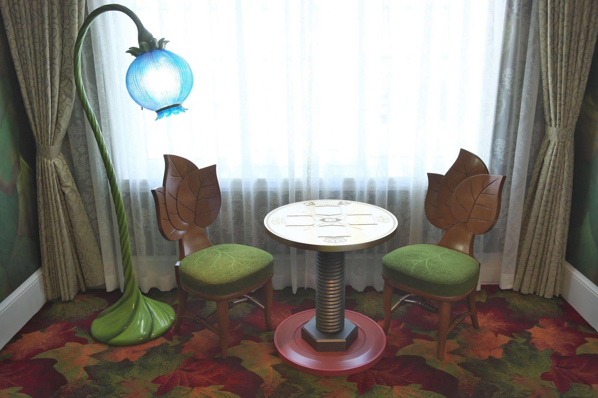 Tokyo Disneyland Hotel Chiba Buitenkant foto